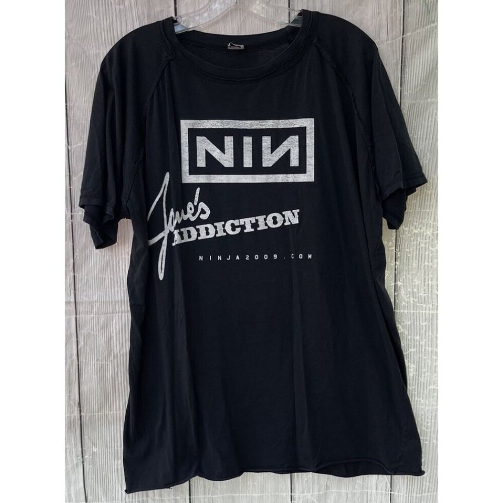 Rare Nine Inch Nails Jane's Addiction 2009 Concert Shirt Black Short Sleeve NIN